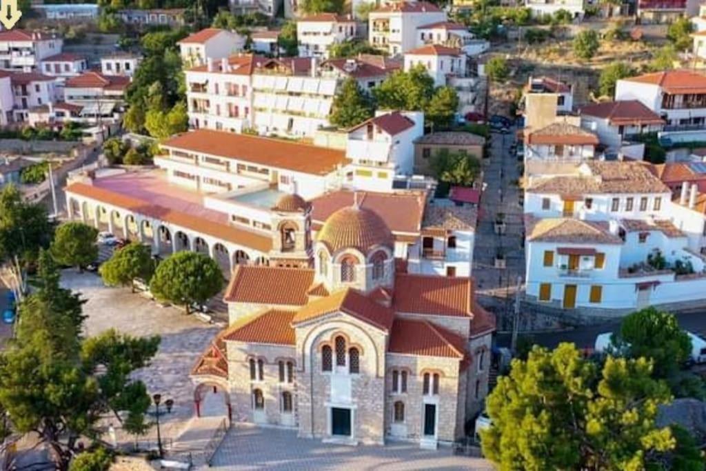 Apartment Delphic Moments - Sunny App 3br, 2ba With View