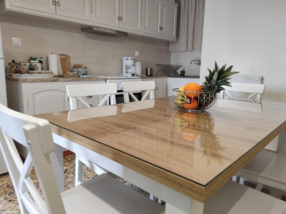 Apartment Delphic Moments - Sunny App 3br, 2ba With View *